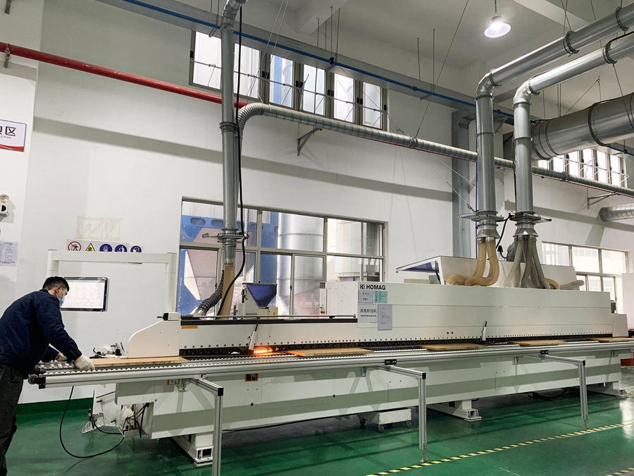 定制款收銀臺(tái)準(zhǔn)備發(fā)出，完美驗(yàn)收，交付超預(yù)期！